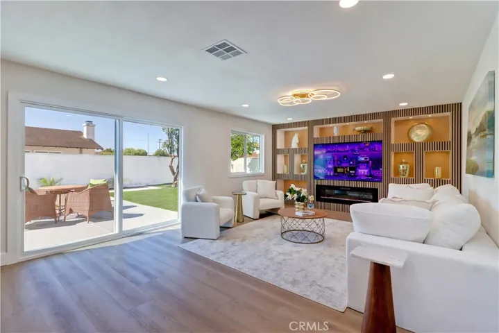 11336 Goldenrod, Fountain Valley, California 92708