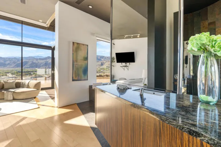 045_160-print-am4a3735_640