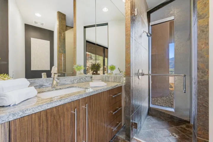 078_159-print-am4a3740_407