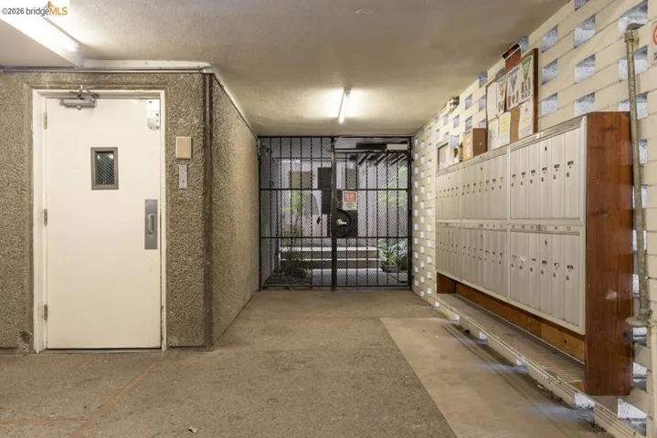 Entry Gate #1 - No Steps