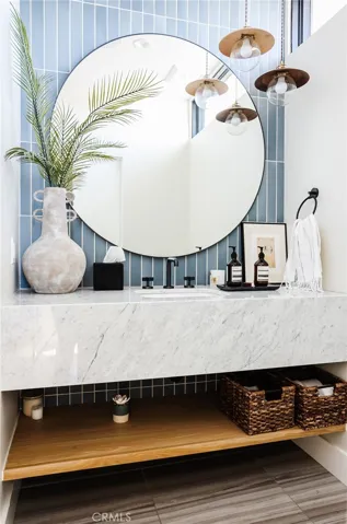 3203 Vista Drive, Manhattan Beach, California 90266