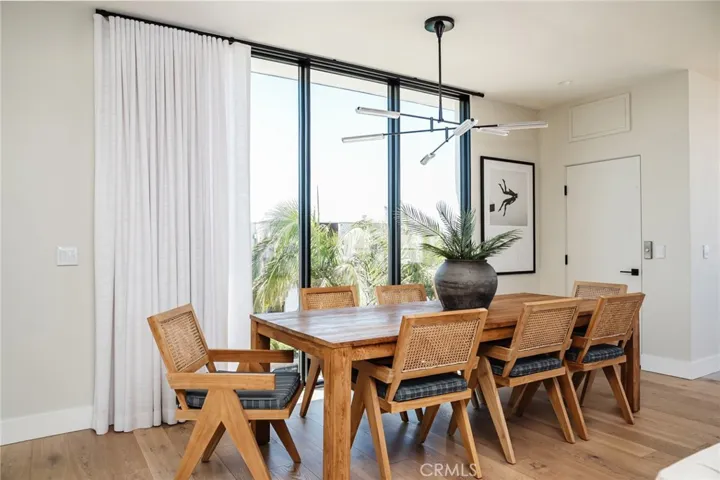 3203 Vista Drive, Manhattan Beach, California 90266