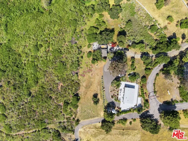 3065 S S Foose Road, Malibu, California 90265