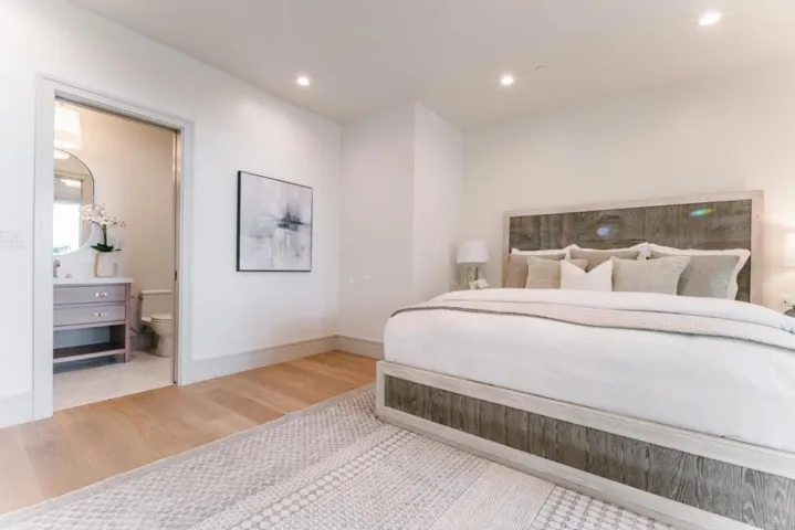 8210 Manjares, Monterey, California 93940