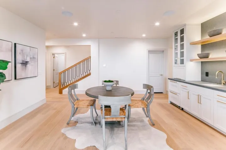 8210 Manjares, Monterey, California 93940