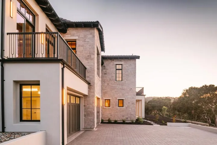 8210 Manjares, Monterey, California 93940