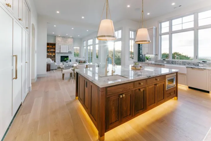 8210 Manjares, Monterey, California 93940
