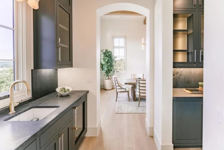 8210 Manjares, Monterey, California 93940