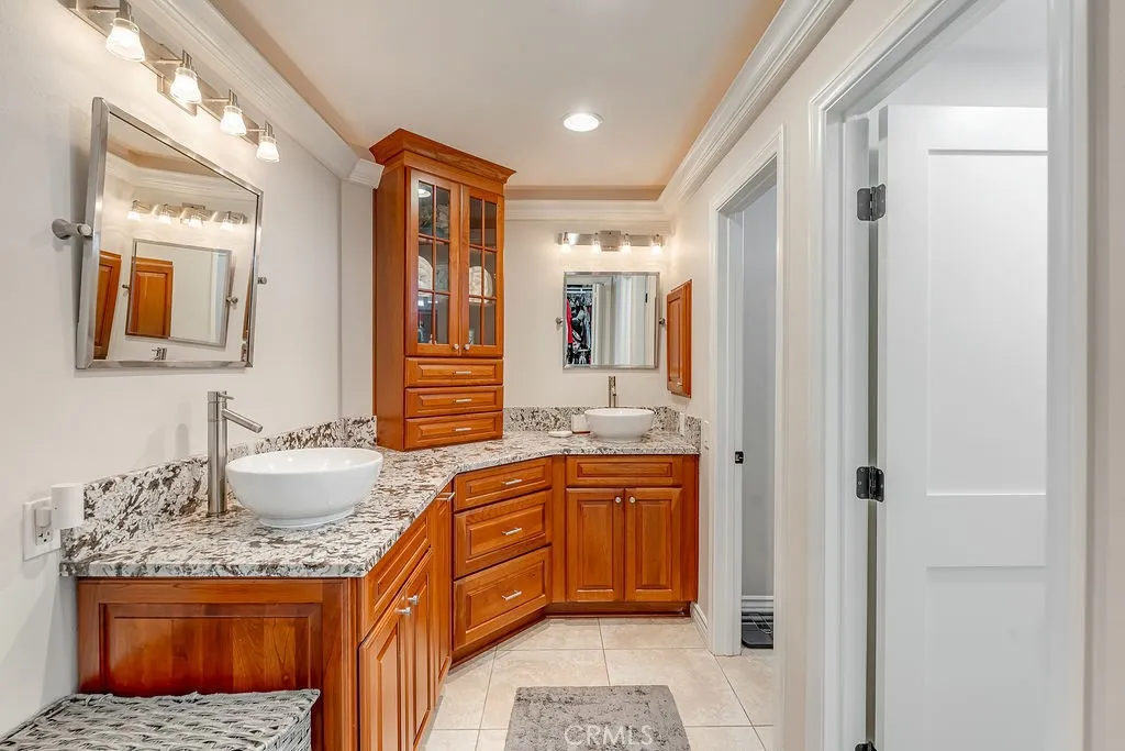 Primary bathroom with dual sinks,