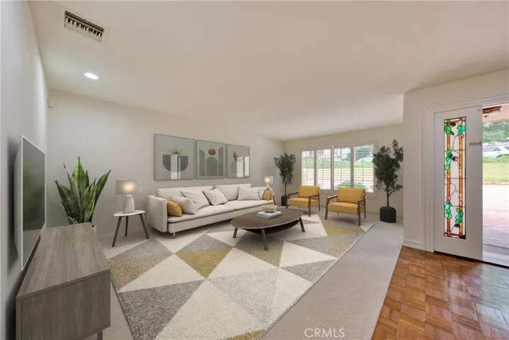 Virtual Staging
Living Room