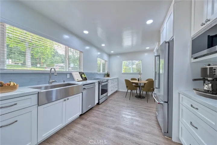 Virtual Staging
Kitchen