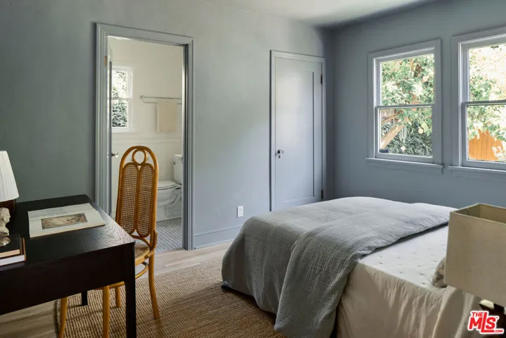 2420 Catherine Road, Altadena, California 91001