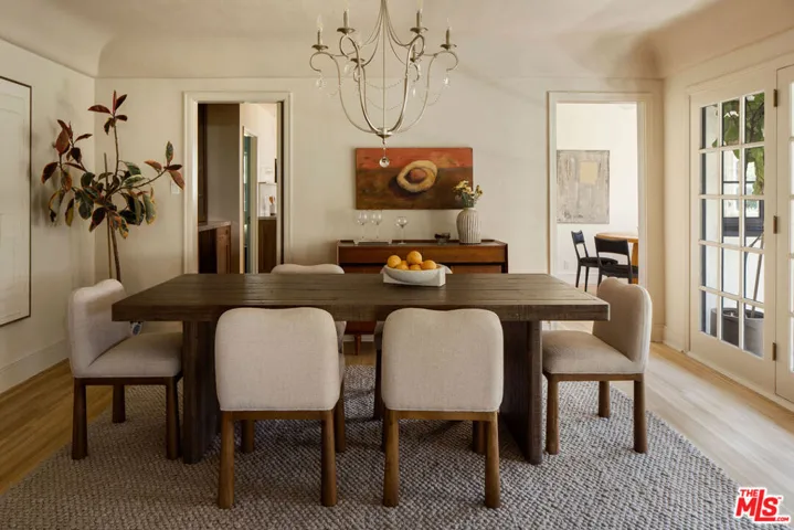 2420 Catherine Road, Altadena, California 91001
