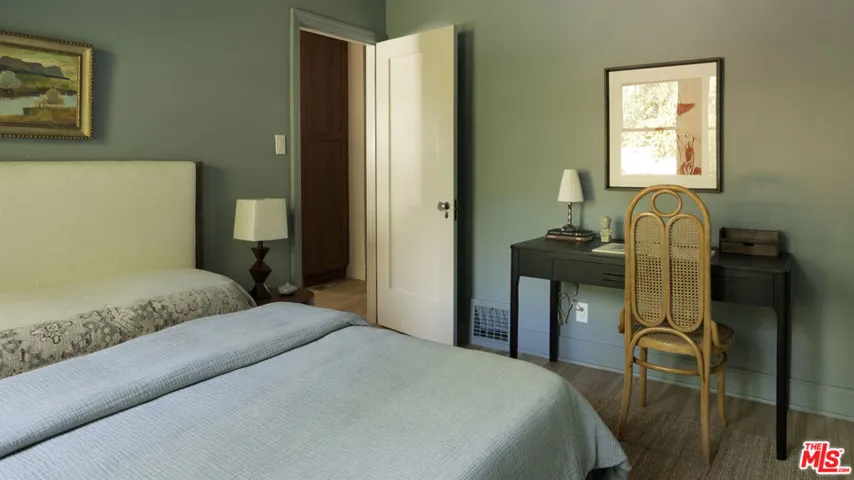 2420 Catherine Road, Altadena, California 91001