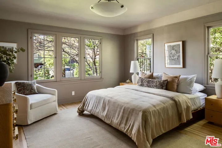 2420 Catherine Road, Altadena, California 91001