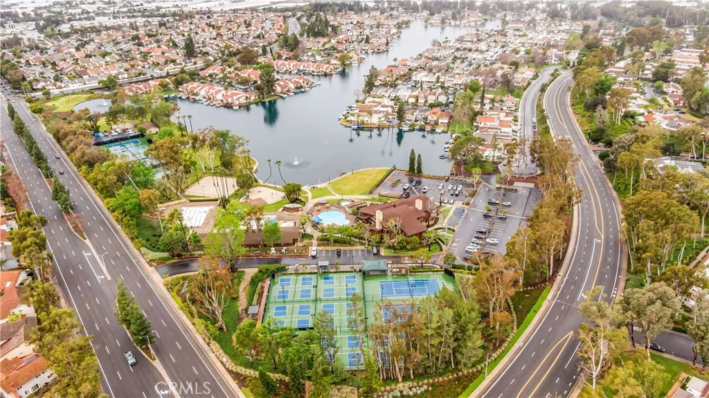 Membership to Lake Mission viejo for the new owners