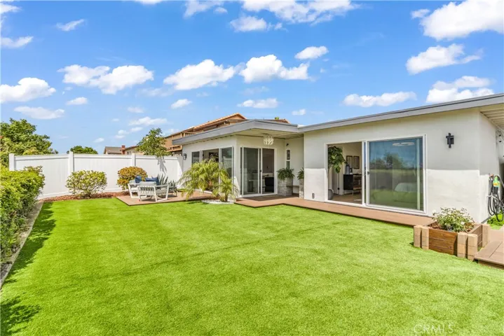 26512 Mimosa, Mission Viejo, California 92691