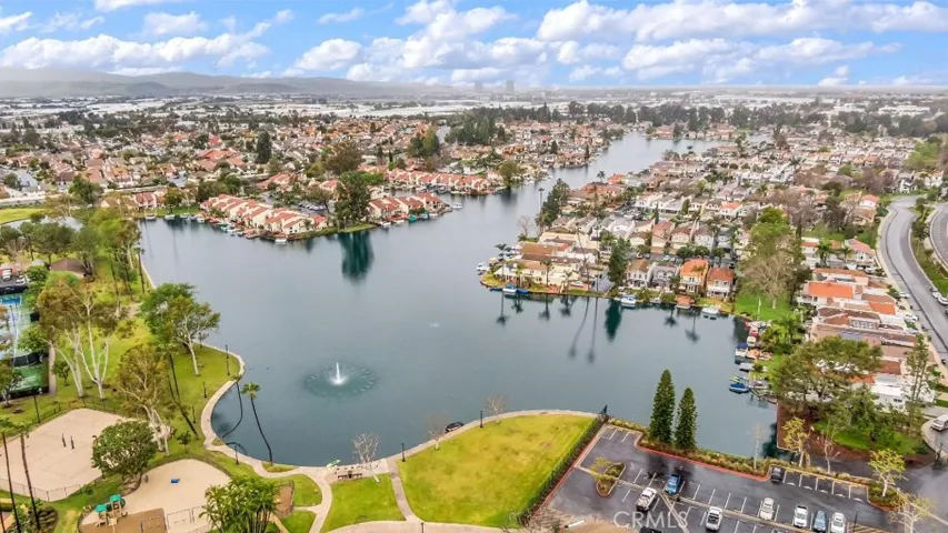 Membership to Lake Mission viejo for the new owners