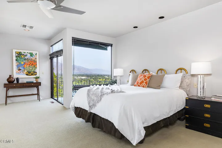 1018 Glen Oaks Blvd 035-mls