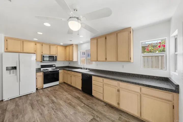 40684 Corte Albara, Murrieta, California 92562