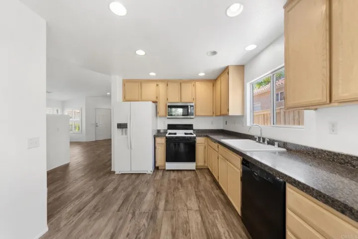 40684 Corte Albara, Murrieta, California 92562