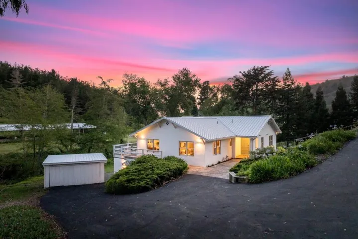 2570 Purisima Creek Road, Half Moon Bay, California 94019