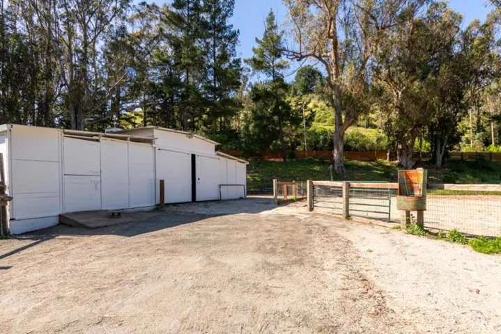 2570 Purisima Creek Road, Half Moon Bay, California 94019