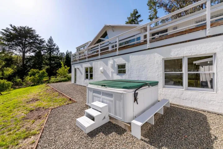 2570 Purisima Creek Road, Half Moon Bay, California 94019
