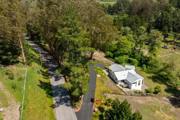 2570 Purisima Creek Road, Half Moon Bay, California 94019