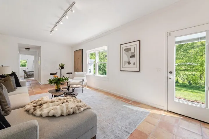 2570 Purisima Creek Road, Half Moon Bay, California 94019