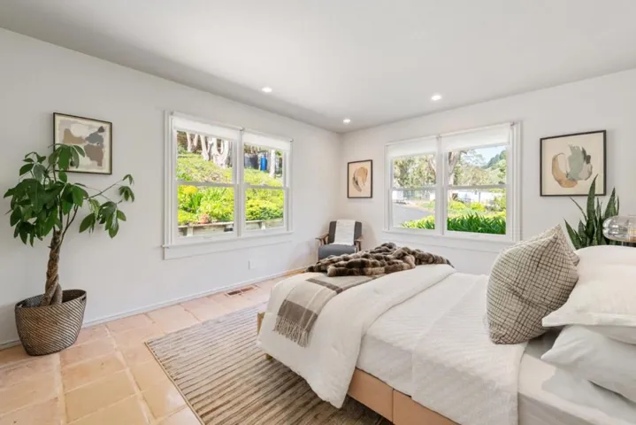 2570 Purisima Creek Road, Half Moon Bay, California 94019