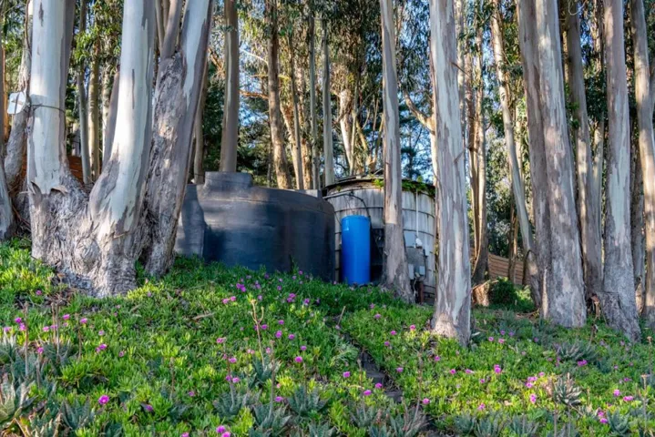 2570 Purisima Creek Road, Half Moon Bay, California 94019