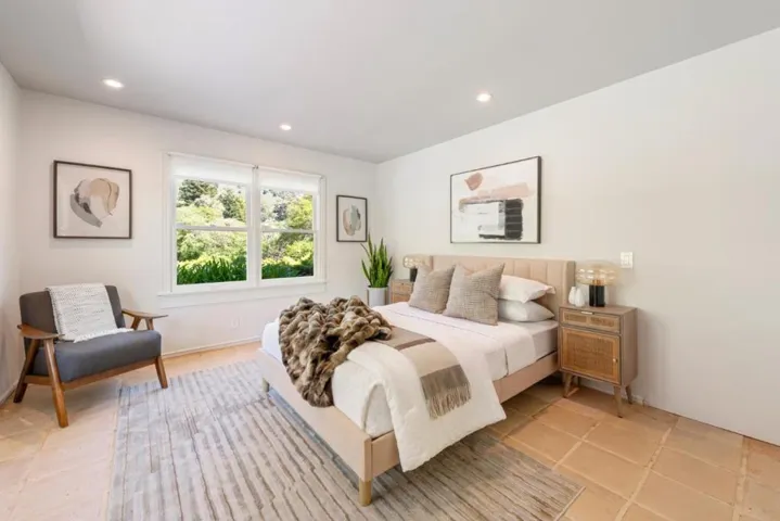 2570 Purisima Creek Road, Half Moon Bay, California 94019