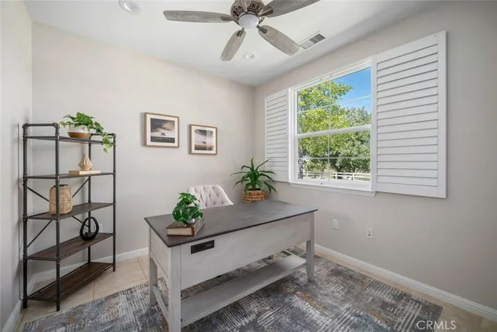 Front Office/bedroom