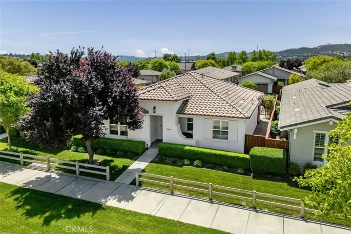 2563 Clubhouse, Paso Robles, California 93446
