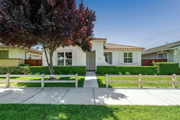 2563 Clubhouse, Paso Robles, California 93446