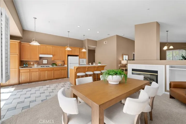 1295 Ironbark, San Luis Obispo, California 93401