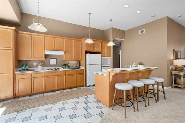 1295 Ironbark, San Luis Obispo, California 93401