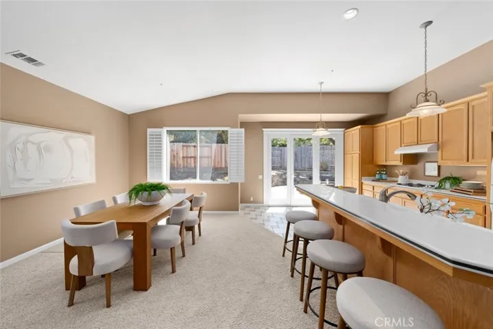 1295 Ironbark, San Luis Obispo, California 93401
