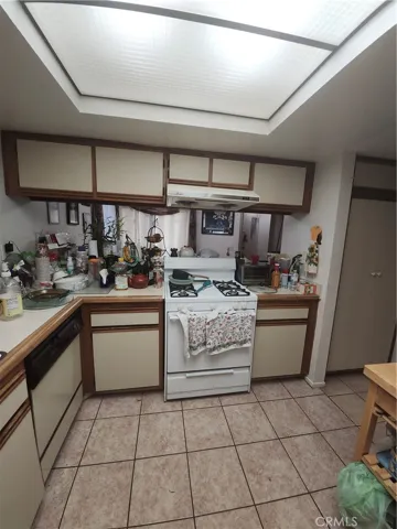 203 Park Shadow, Baldwin Park, California 91706