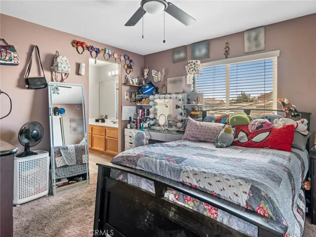 2nd bedroom