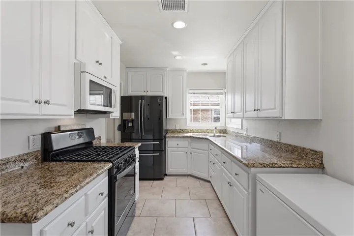 11224 Ringwood Avenue, Santa Fe Springs, California 90670