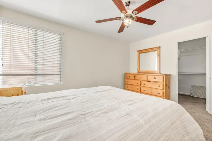 011_400nsunriseway13622_964