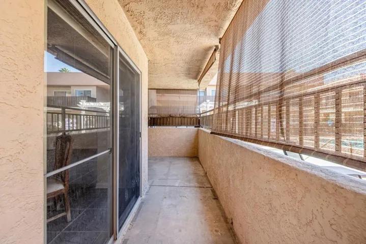 016_400nsunriseway1369_452