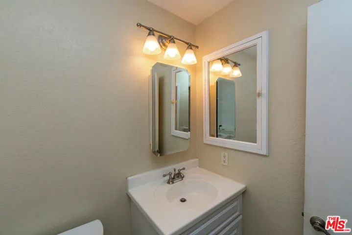 1956 Leven Avenue, Camarillo, California 93010