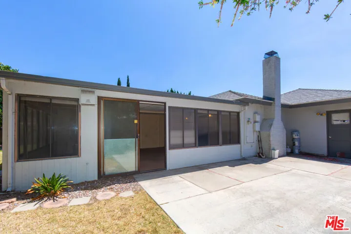 1956 Leven Avenue, Camarillo, California 93010