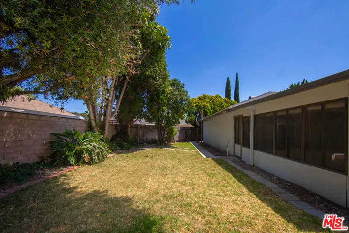 1956 Leven Avenue, Camarillo, California 93010