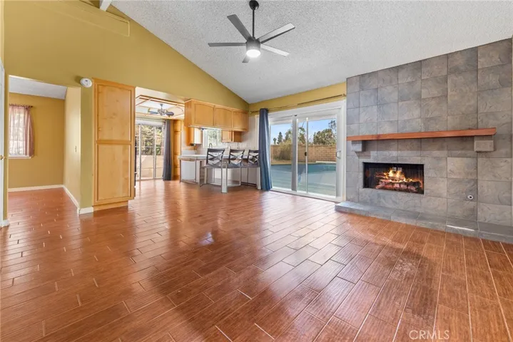 Open space to kitchen area