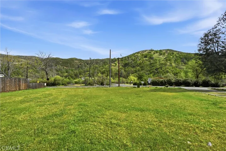 Side yard looking toward Spring Valley Rd