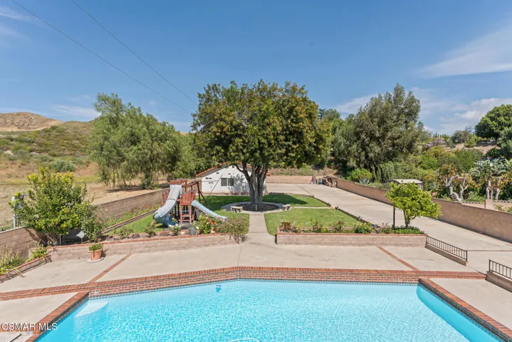 3162 Anderson Dr_50